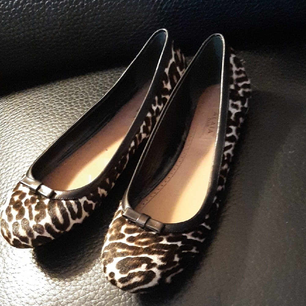 ALAIA Brown Beige Leopard Ballet Flats New In Box 37 7